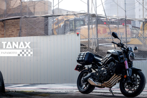 TANAX motoFizz MFK-248 旅行硬殼側箱2 40L