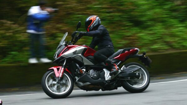 Pyramid 前土除延長片 HONDA NC700S NC750S NC700X NC750X