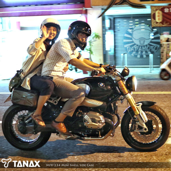 TANAX4 TANAX motoFizz MFK-234 - 迷你硬殼側箱