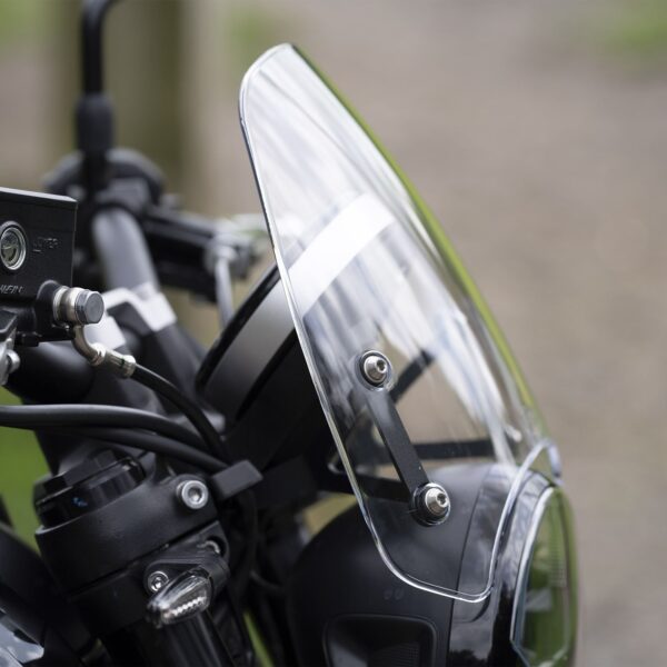 Trident_Cl_Cl_1 DART 風鏡 - Triumph Trident 660